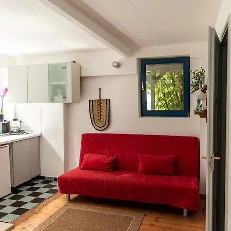 ゲストハウス Liget Vendeghaz Révfülöp