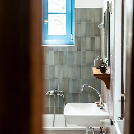 Liget Vendeghaz ゲストハウス Révfülöp