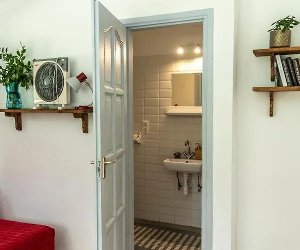 Liget Vendeghaz Révfülöp